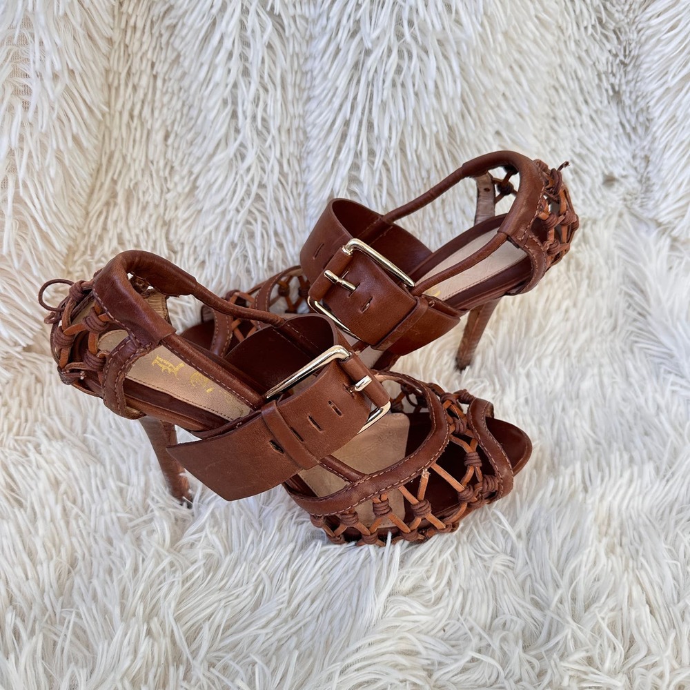 L.A.M.B Brown Woven Leather Open Toed Heel Size 6.5